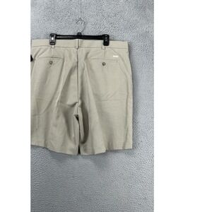 Izod Shorts Mens 40